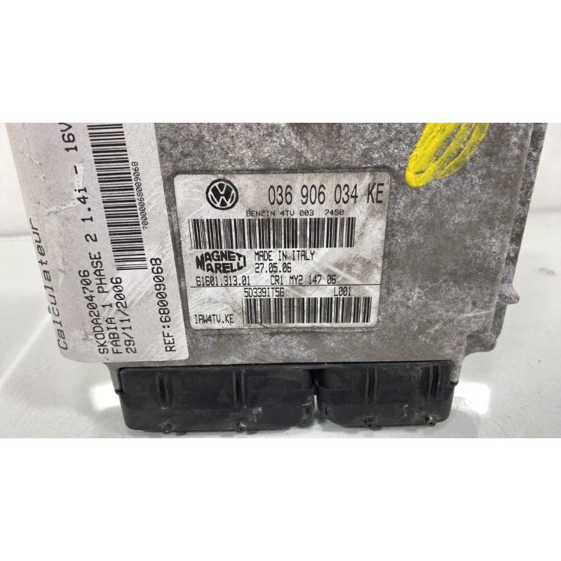 Calculateur moteur SKODA FABIA 1 Photo n°3