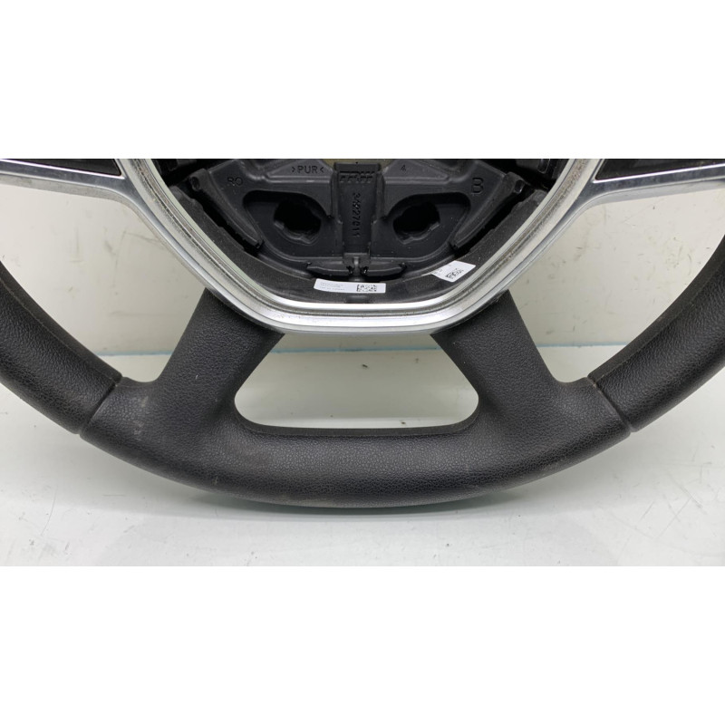 Volant DACIA SANDERO 2 Photo n°3