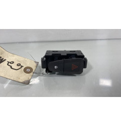 Bouton de warning DACIA SANDERO 2 Photo n°1