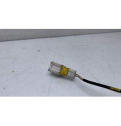 Attache ceinture avant gauche PEUGEOT 308 1