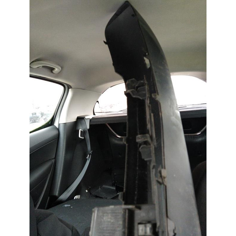 Attache ceinture avant gauche PEUGEOT 308 1 Photo n°4