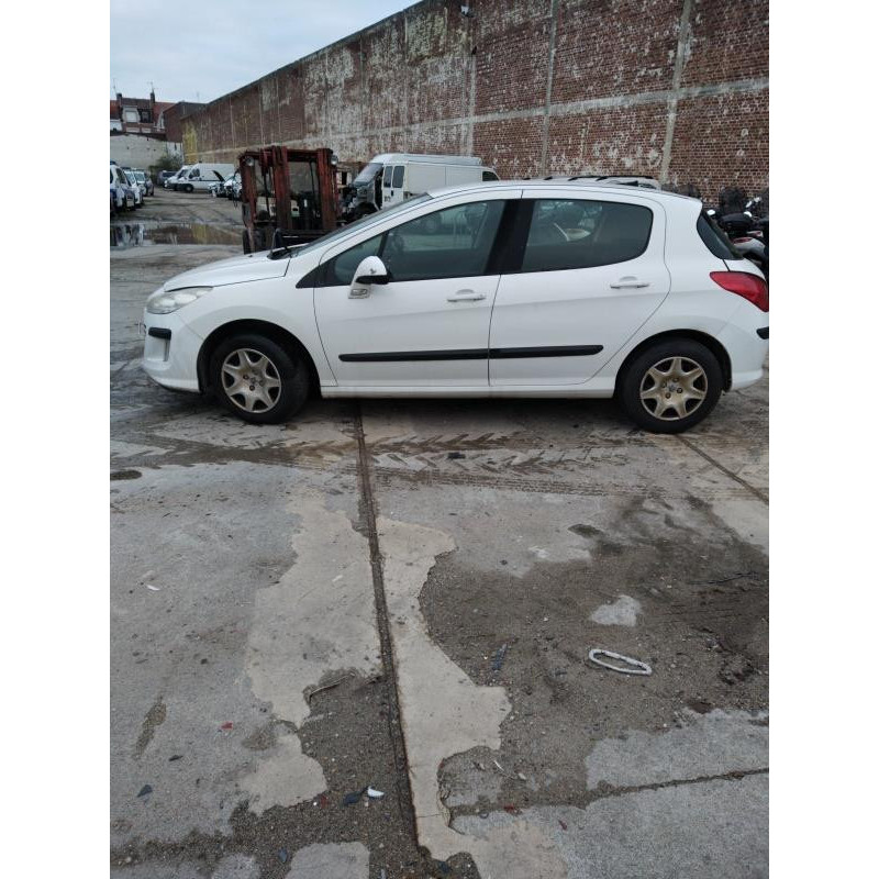Attache ceinture avant gauche PEUGEOT 308 1 Photo n°15