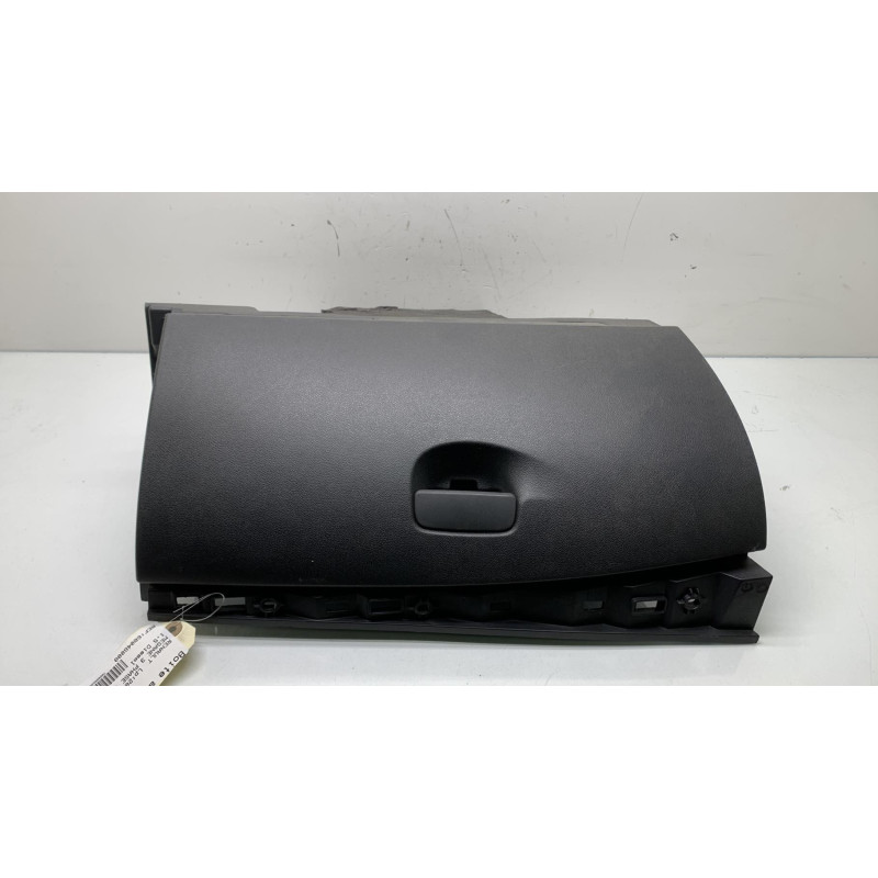 Boite a gants RENAULT MEGANE 3 Photo n°2