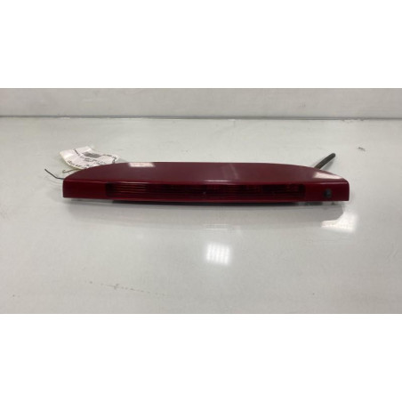 Feu arriere stop central RENAULT CLIO 3