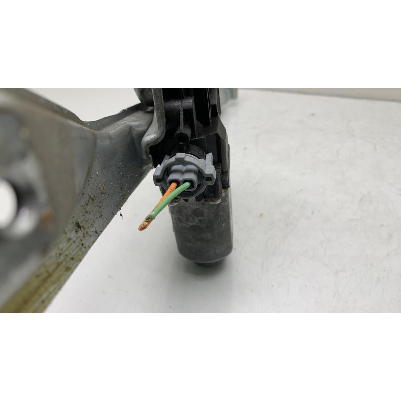 Leve vitre electrique arriere droit RENAULT CLIO 3 Photo n°2