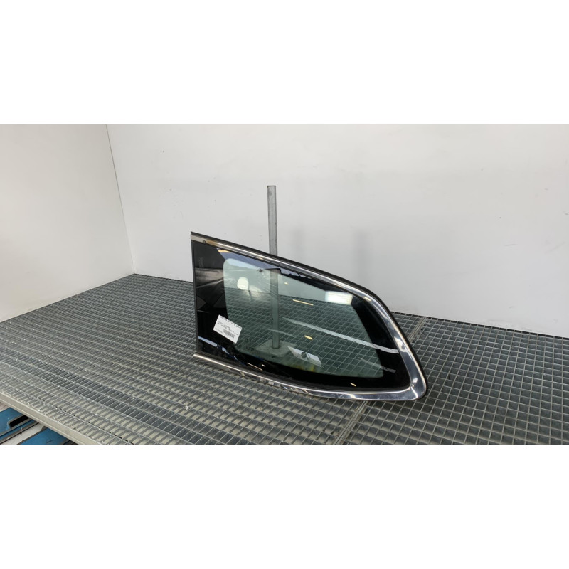 Custode arriere gauche PEUGEOT 308 2 SW Photo n°2