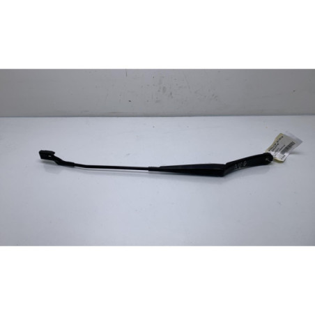 Bras essuie glace avant gauche FORD FIESTA 7