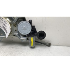Leve vitre electrique avant droit SUZUKI SWIFT 3