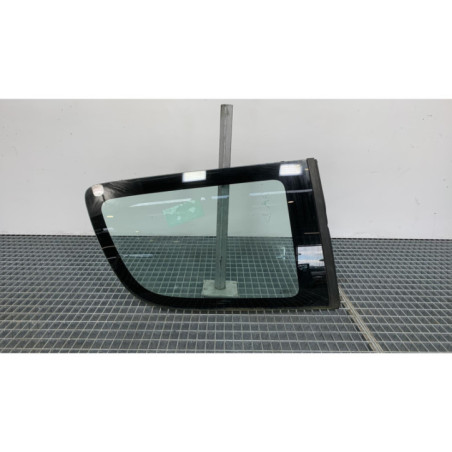 Custode arriere droit SUZUKI SWIFT 3 Photo n°1