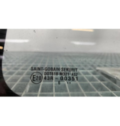 Custode arriere gauche SUZUKI SWIFT 3 Photo n°1