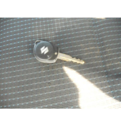 Custode arriere gauche SUZUKI SWIFT 3