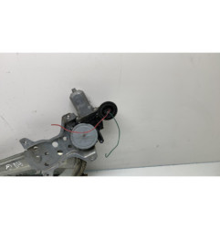 Leve vitre electrique avant gauche SUZUKI SWIFT 3 Photo n°1
