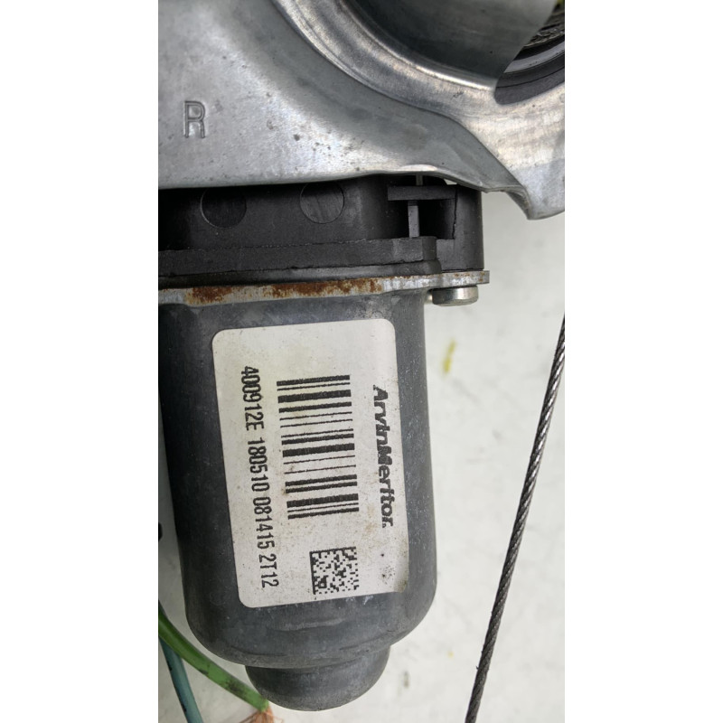 Leve vitre electrique avant droit PEUGEOT 207 Photo n°3
