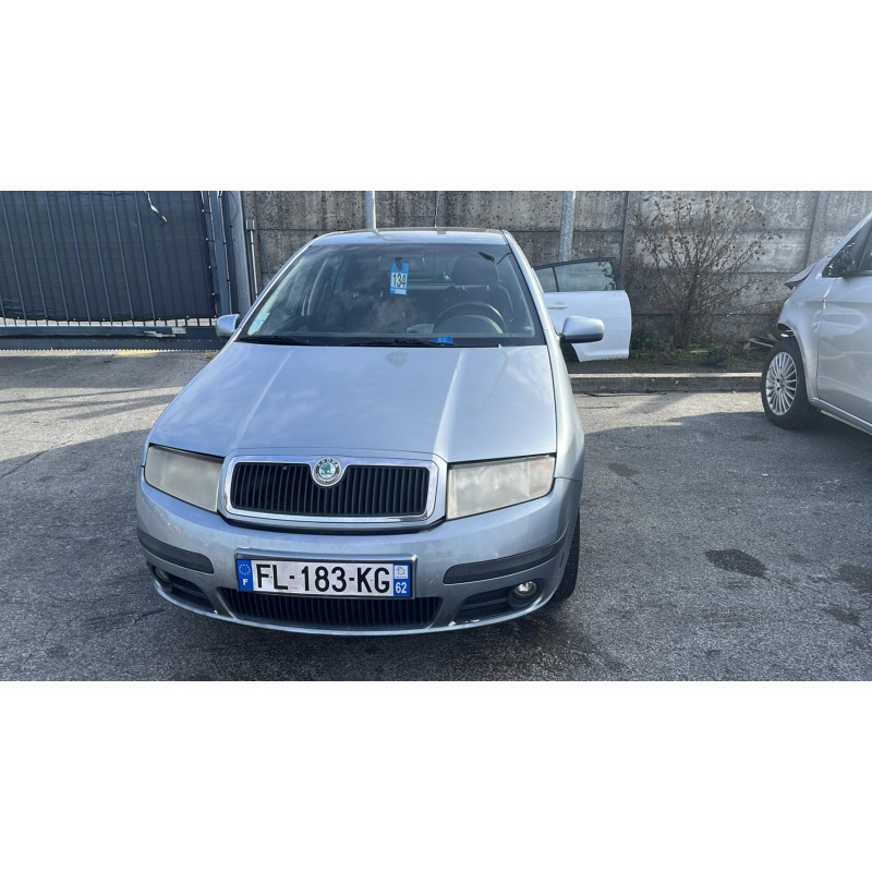 Vitre arriere gauche SKODA FABIA 1 Photo n°8