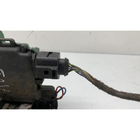 Serrure avant droit VOLKSWAGEN GOLF 4 Photo n°1