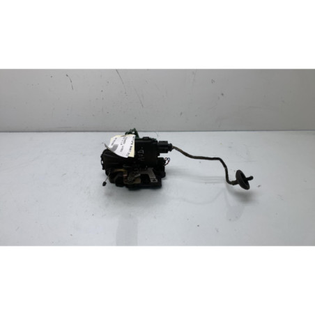 Serrure avant droit VOLKSWAGEN GOLF 4