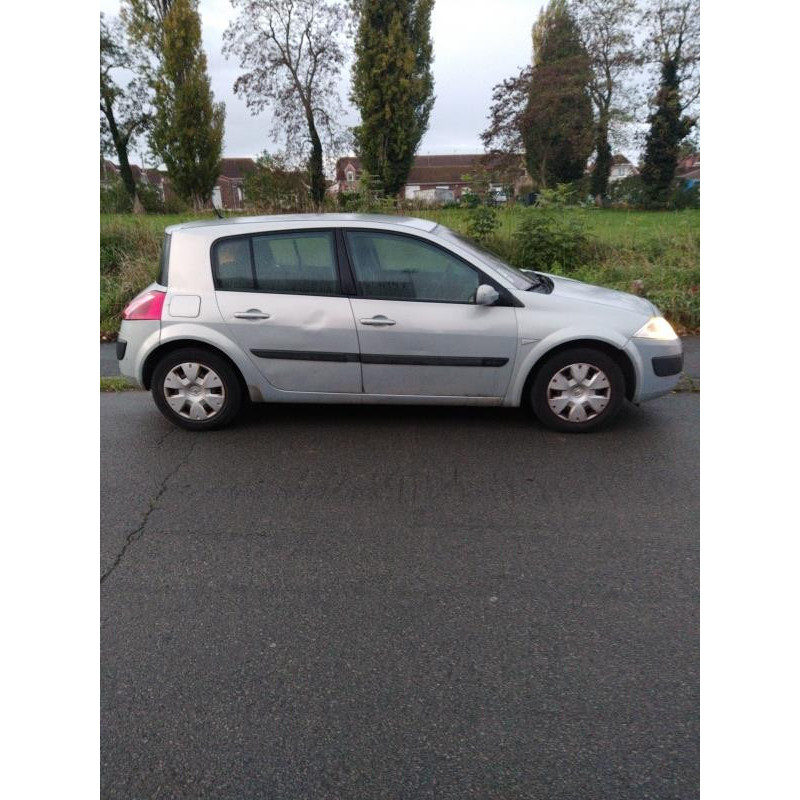 Boitier UCH RENAULT MEGANE 2 Photo n°9