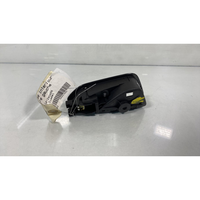 Poignee interieur arriere gauche RENAULT CLIO 5 Photo n°3