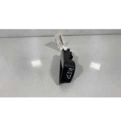 Poignee interieur avant droit RENAULT CLIO 5