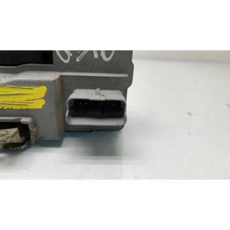 Serrure avant droit CITROEN BERLINGO 1