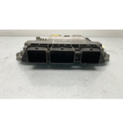 Calculateur moteur RENAULT MEGANE 2
