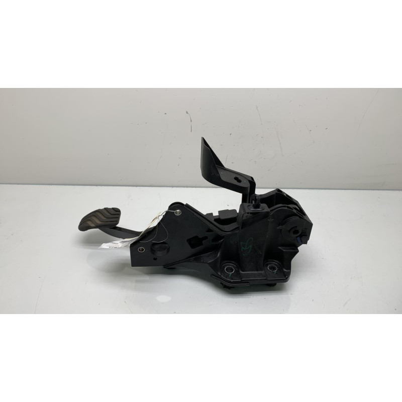 Pedale de frein RENAULT CLIO 5 Photo n°4
