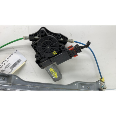 Leve vitre electrique avant droit OPEL CORSA D Photo n°1