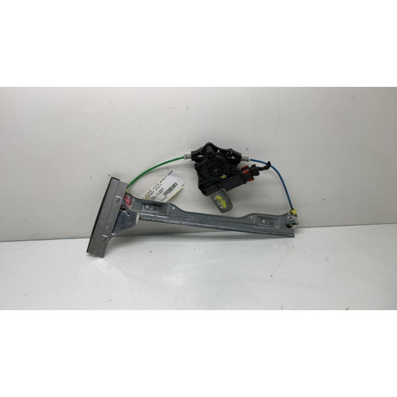 Leve vitre electrique avant droit OPEL CORSA D Photo n°3