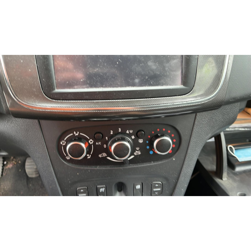 Interrupteur de leve vitre avant droit DACIA SANDERO 2 Photo n°7