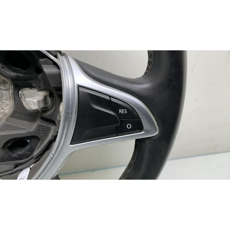 Volant DACIA SANDERO 2 Photo n°3