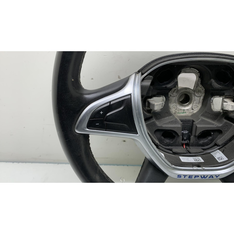 Volant DACIA SANDERO 2 Photo n°5