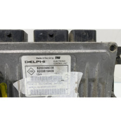 Calculateur moteur RENAULT SCENIC 2 Photo n°1