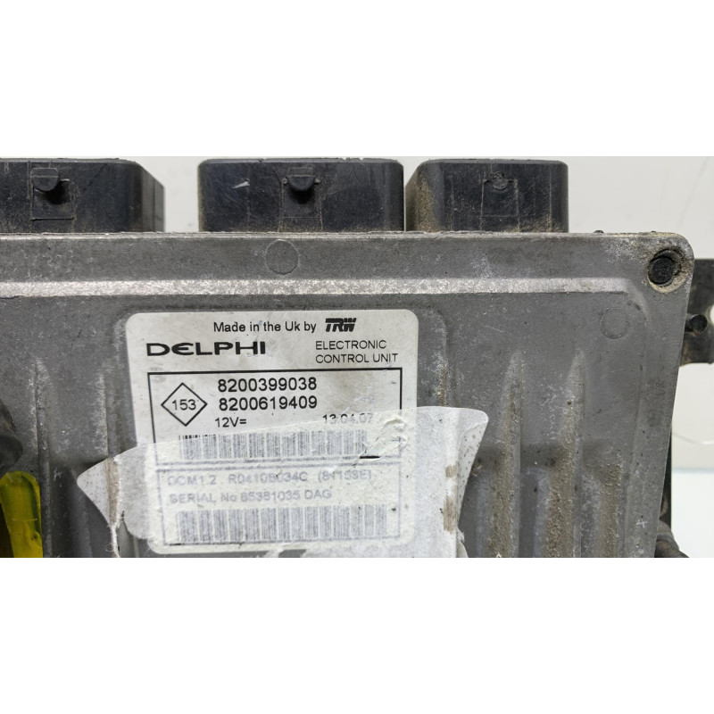 Calculateur moteur RENAULT SCENIC 2 Photo n°1
