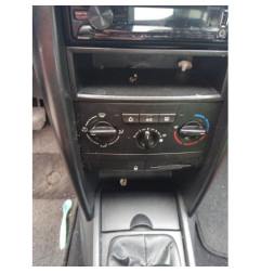 Pretensionneur de ceinture avant gauche PEUGEOT 207