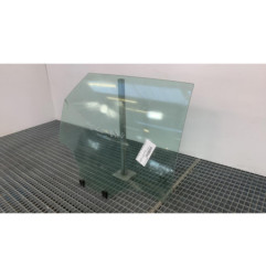 Vitre arriere droit PEUGEOT 3008 2