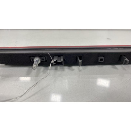 Feu arriere stop central PEUGEOT 3008 2