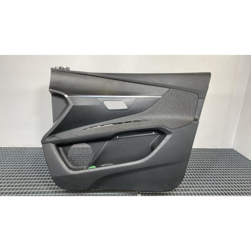 Interieur complet PEUGEOT 3008 2 Photo n°6