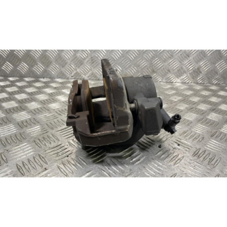 Etrier avant droit (freinage) PEUGEOT 3008 2