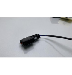 Attache ceinture avant droit CHEVROLET ORLANDO Photo n°1