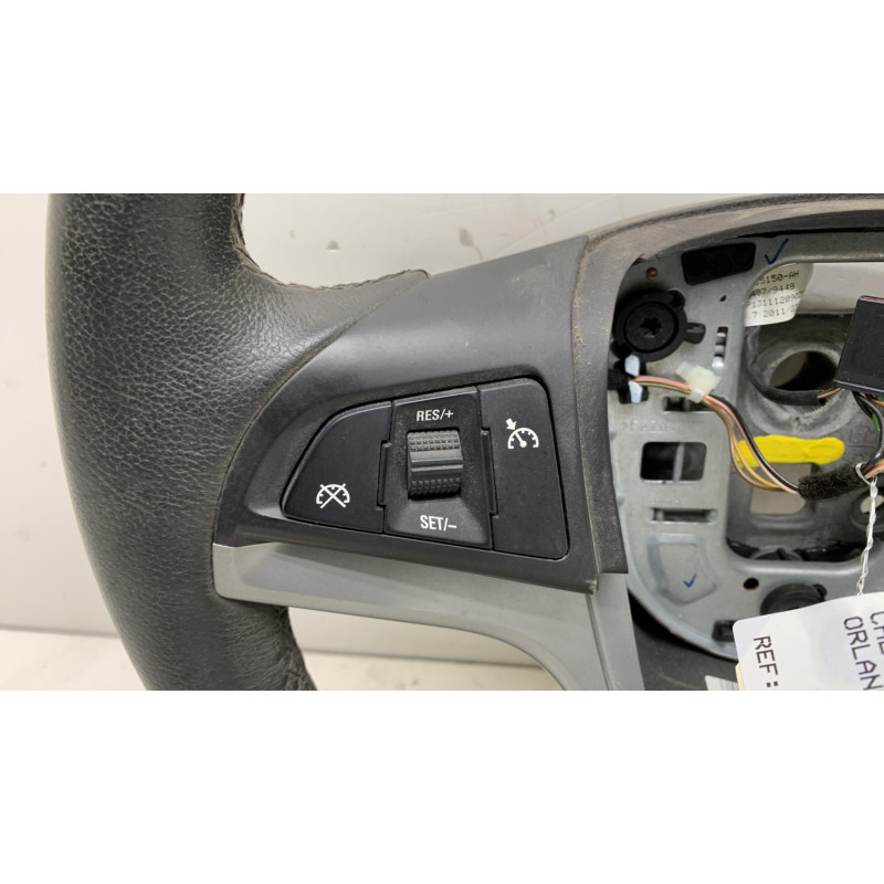 Volant CHEVROLET ORLANDO Photo n°5