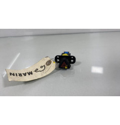 Bouton de warning CHEVROLET ORLANDO Photo n°1