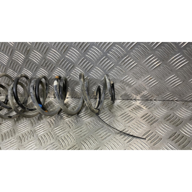 Ressort de suspension arriere CITROEN C4 CACTUS Photo n°4