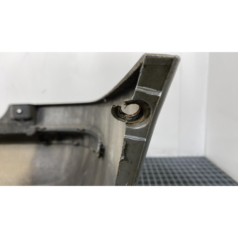 Pare choc arriere OPEL ZAFIRA A Photo n°6
