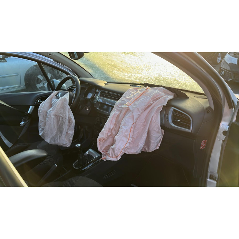 Interrupteur de leve vitre avant gauche CITROEN C3 2 Photo n°9