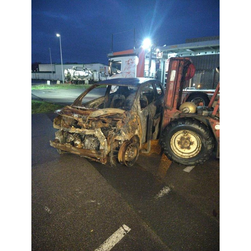 Bouchon de carburant CITROEN C1 2 Photo n°4