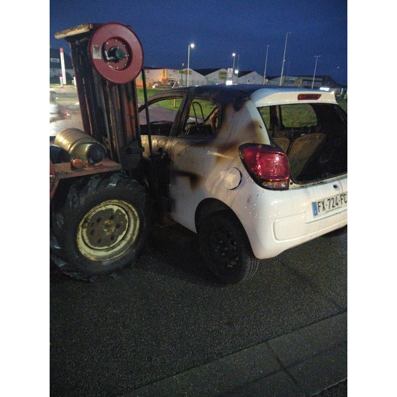 Bouchon de carburant CITROEN C1 2 Photo n°9