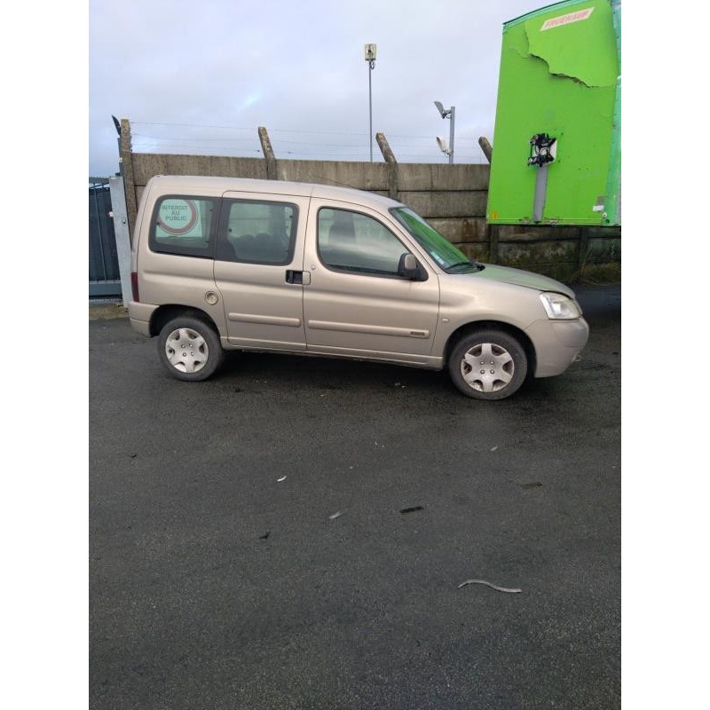 Bouton de warning CITROEN BERLINGO 1 Photo n°4