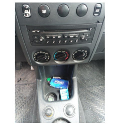 Bouton de warning CITROEN BERLINGO 1