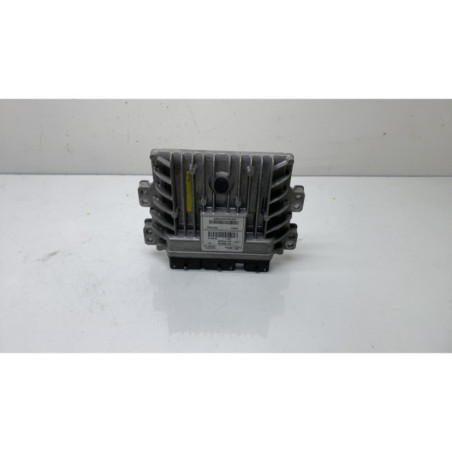 Calculateur moteur RENAULT CLIO 3