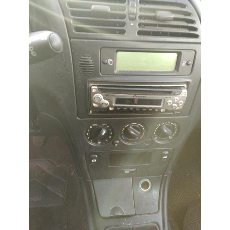 Leve vitre electrique avant droit CITROEN XSARA Photo n°10